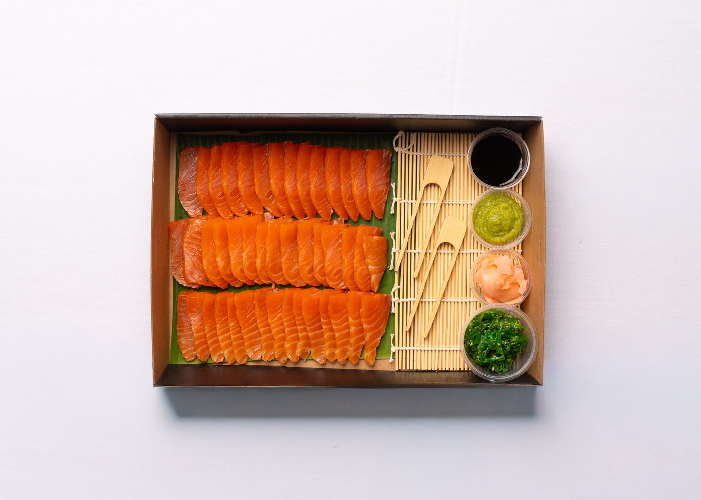 Salmon sashimi - large