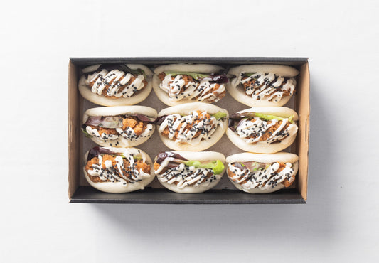 Karaage chicken, green oak lettuce & teriyaki sauce bao